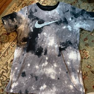 Kids Galaxy Nike T-shirt, extra large